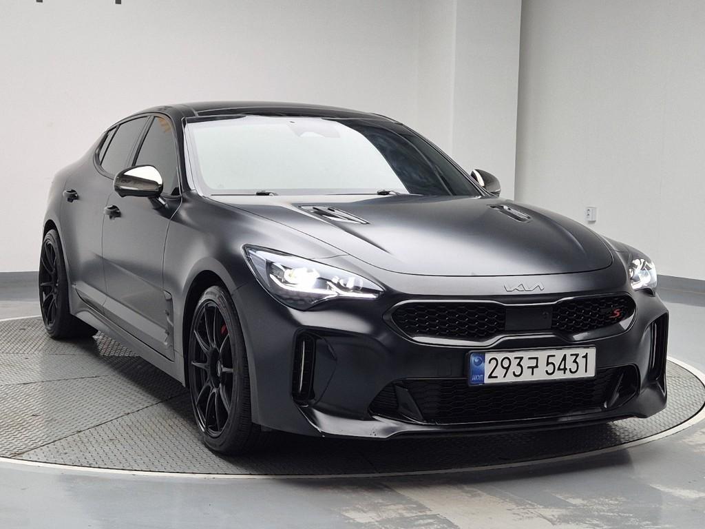 KIA Stinger - Vista 4