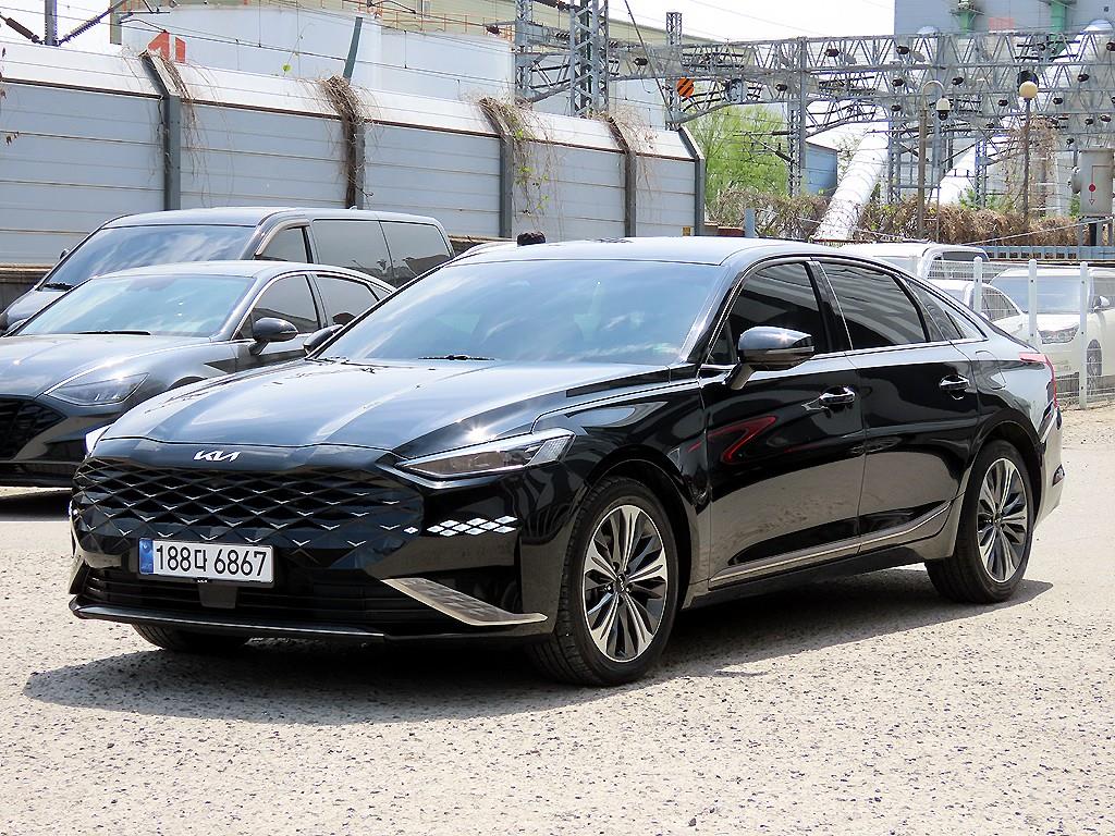 KIA K8 - Vista 2