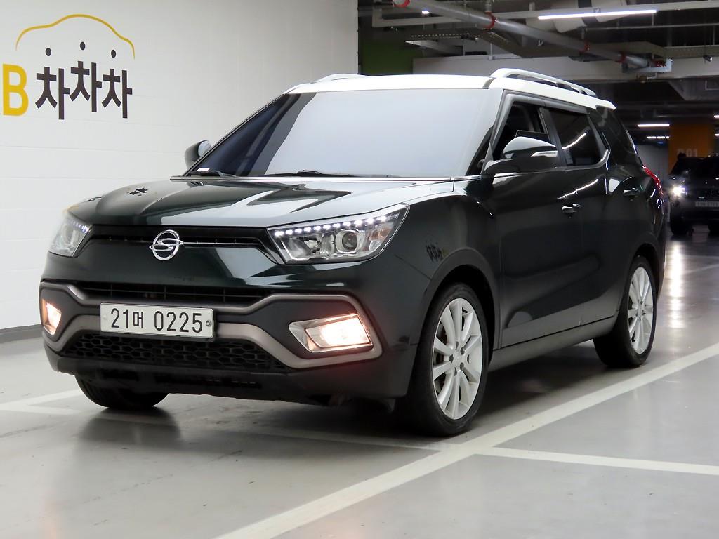 Ssangyong Tivoli - Vista 2