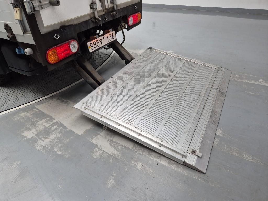 Small Truck Top_Wingbody Powergate 2020 Blanco - Importación desde Corea - HF Imports Iquique - Foto 18