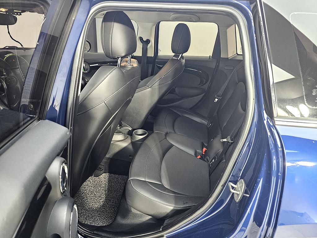 Mini Cooper - Vista 9