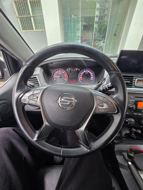 Ssangyong Korando - Vista 5