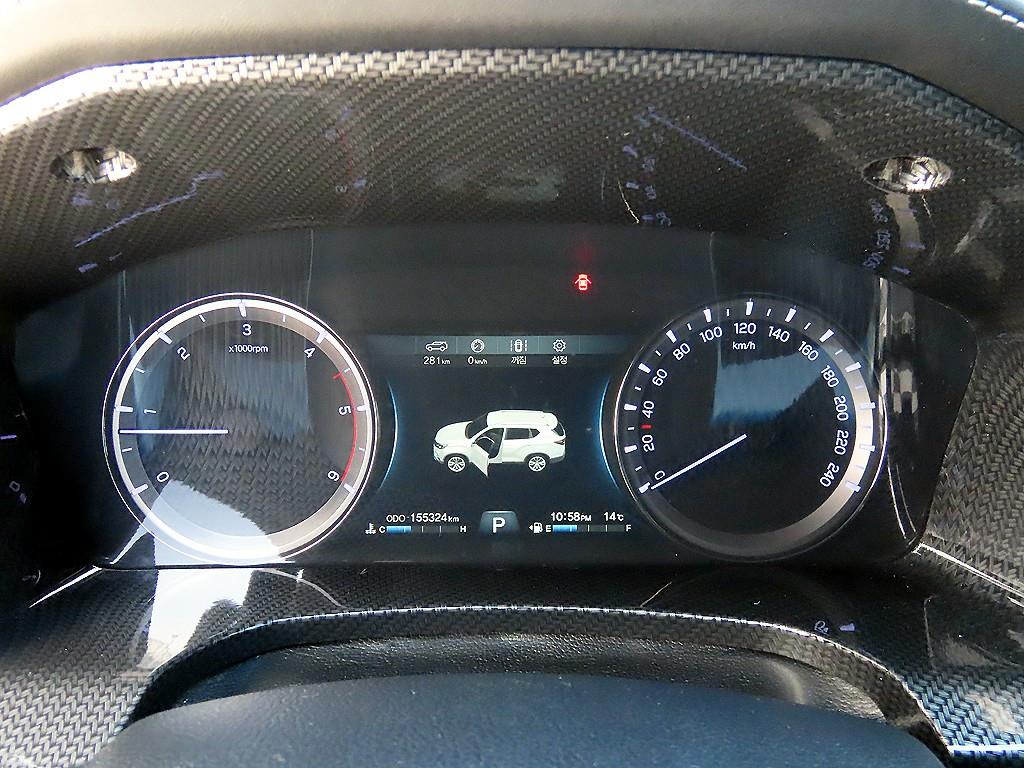 Ssangyong Rexton - Vista 9