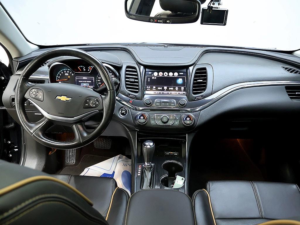 Chevrolet Impala - Vista 9