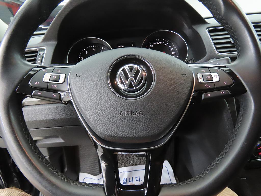 Volkswagen Passat 2018 Negro - Importación desde Corea - HF Imports Iquique - Foto 13