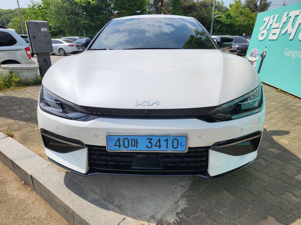 KIA EV6 - Vista 2
