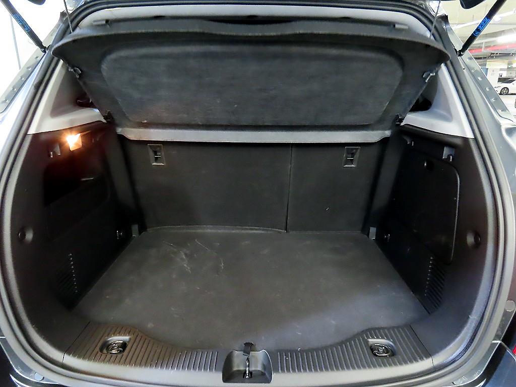Chevrolet Trax 2017 Gris - Importación desde Corea - HF Imports Iquique - Foto 17