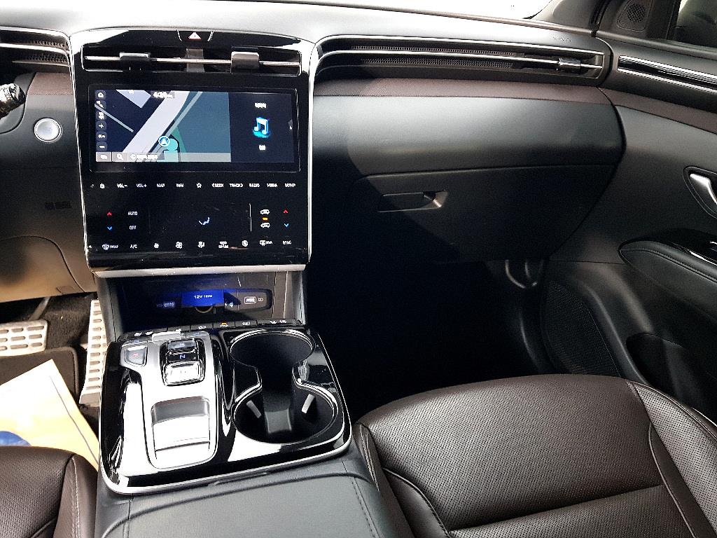 HYUNDAI Tucson - Vista 10