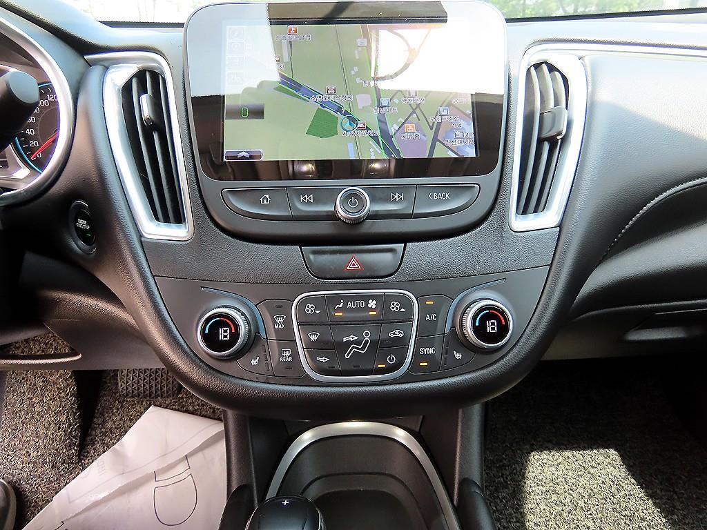 Chevrolet Malibu - Vista 12