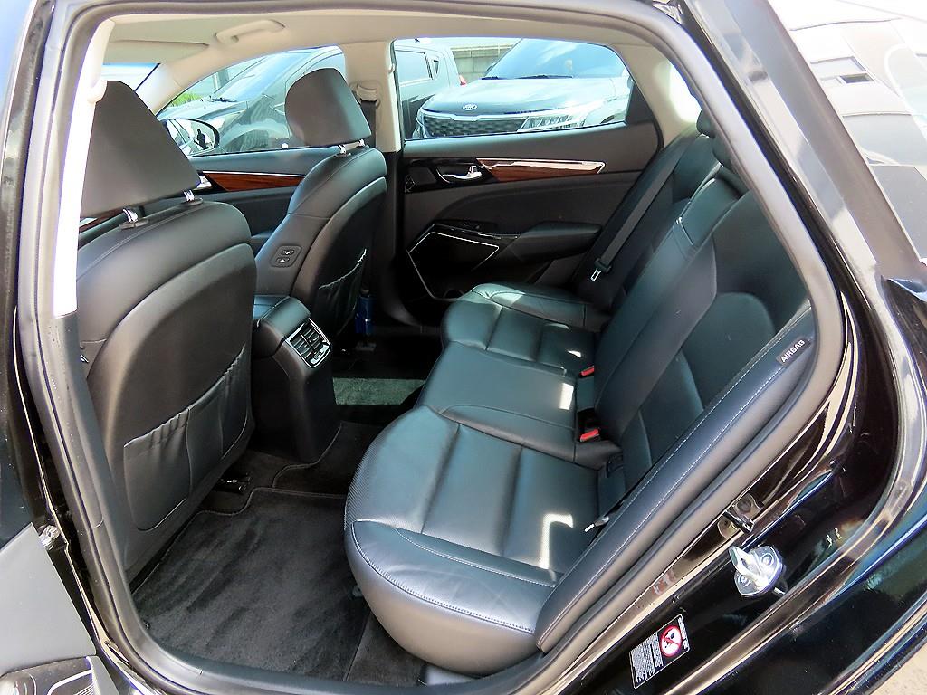 KIA K7 - Vista 6