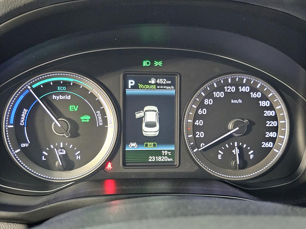 HYUNDAI Grandeur - Vista 7