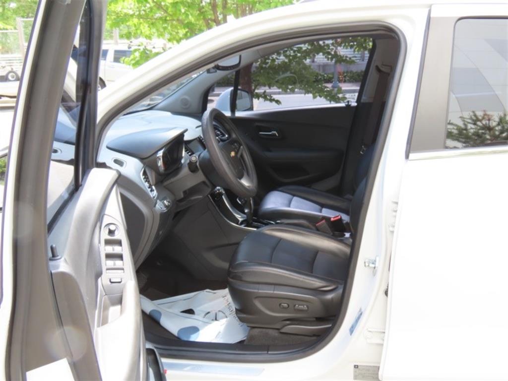 Chevrolet Trax 2017 Blanco - Importación desde Corea - HF Imports Iquique - Foto 13