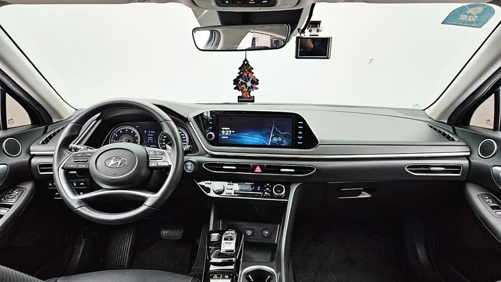 HYUNDAI Sonata - Vista 11