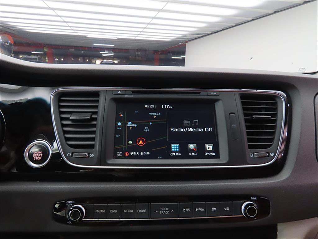 KIA Carnival 2015 Blanco - Importación desde Corea - HF Imports Iquique - Foto 13