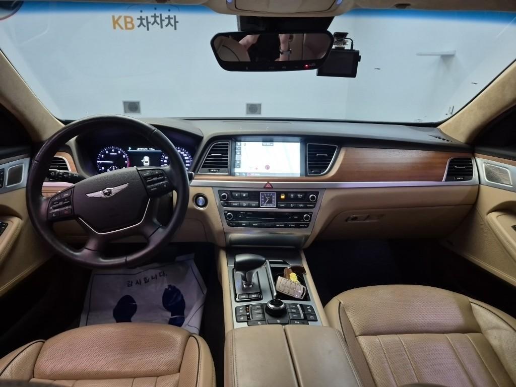 Genesis G80 - Vista 7