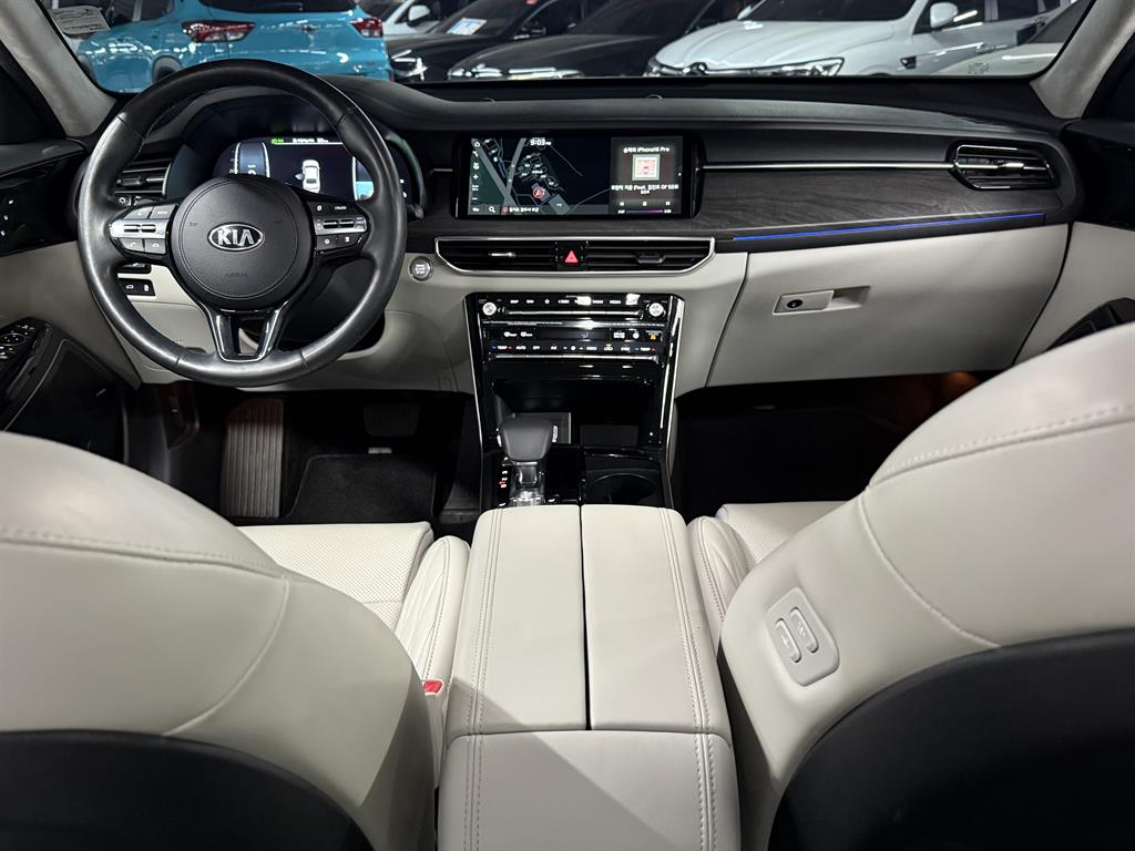 KIA K7 - Vista 7