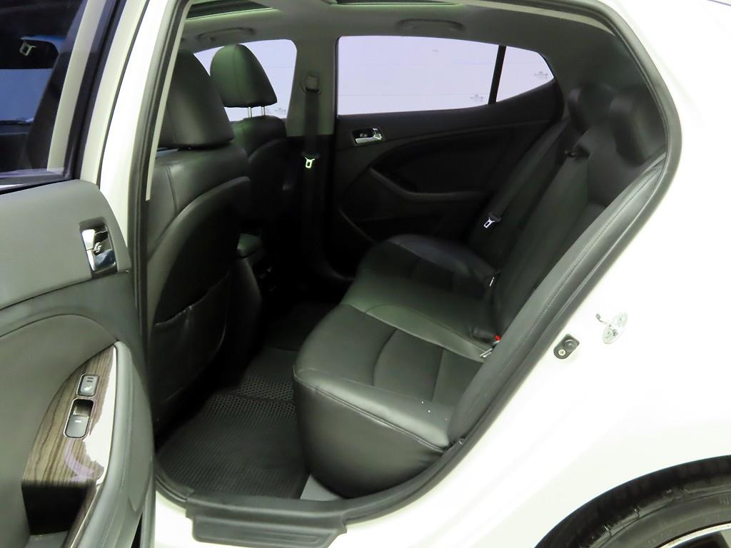 KIA K5 - Vista 11