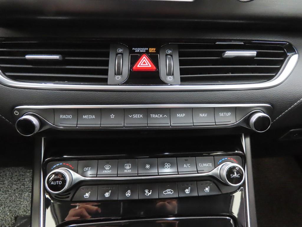 HYUNDAI Grandeur - Vista 11