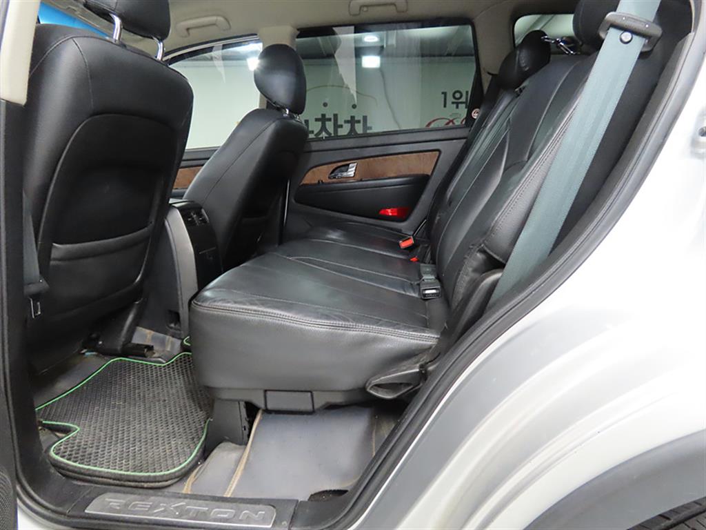 Ssangyong Rexton - Vista 6