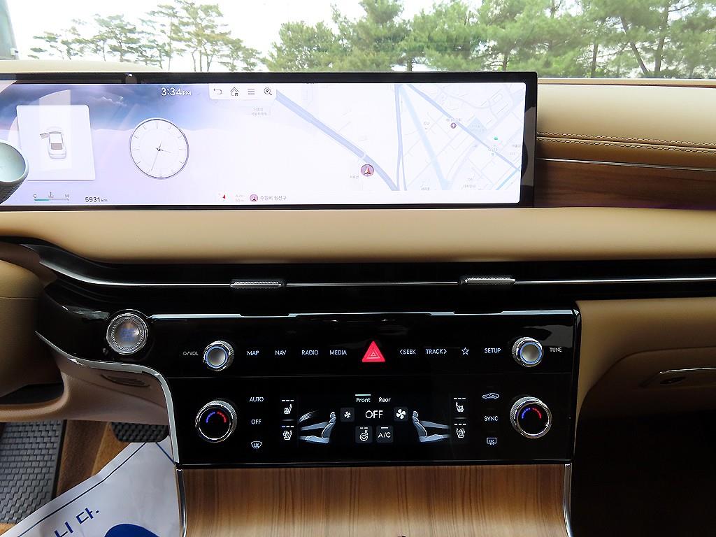Genesis G80 2025 Blanco - Importación desde Corea - HF Imports Iquique - Foto 14