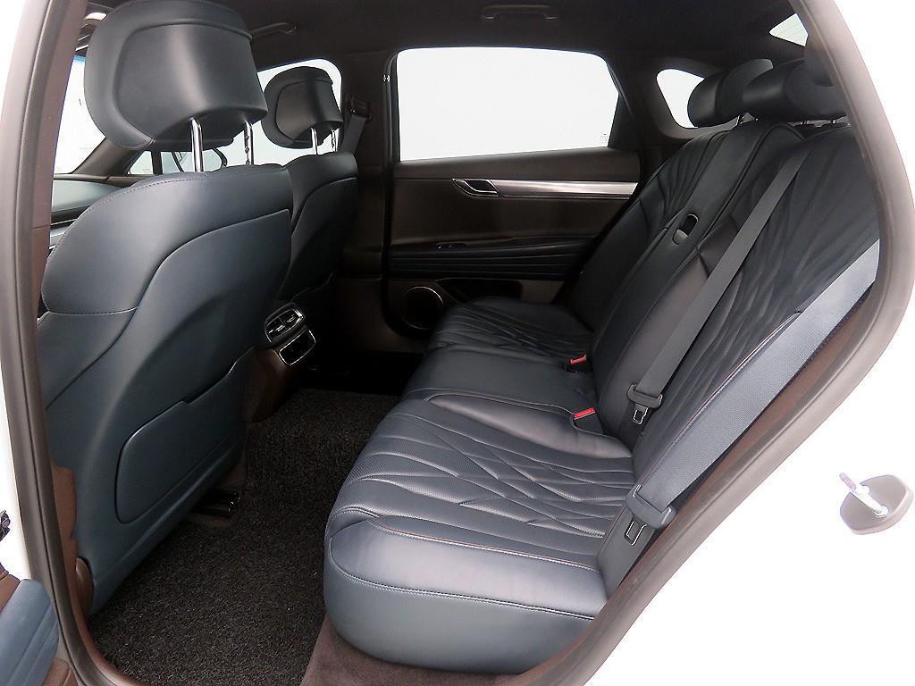 Genesis G80 - Vista 7