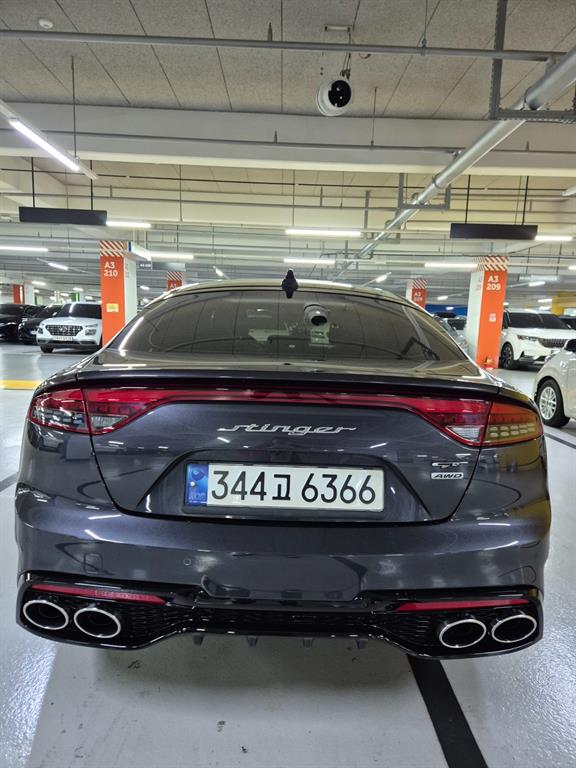 KIA Stinger - Vista 11