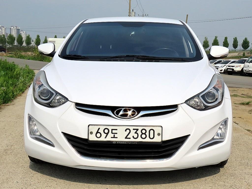 HYUNDAI Avante 2014 Blanco - Importación desde Corea - HF Imports Iquique - Foto 1
