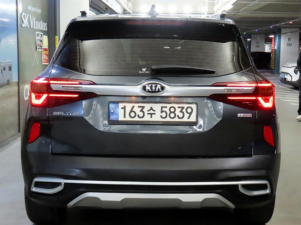 KIA Seltos - Vista 5