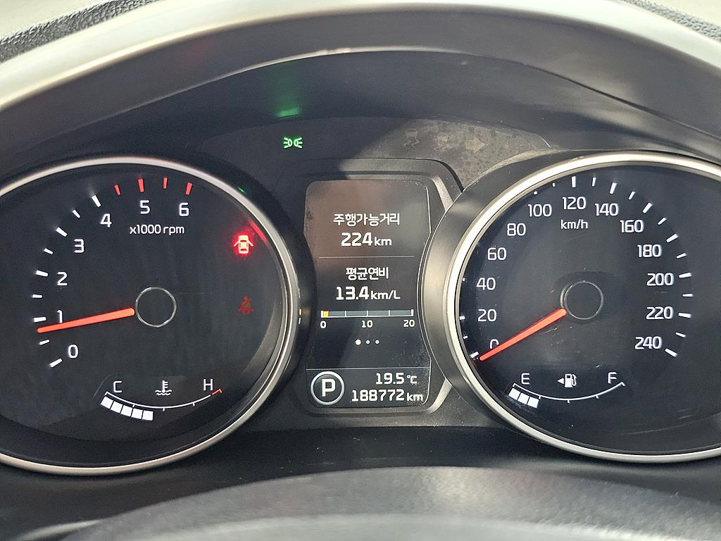 KIA Sportage - Vista 7