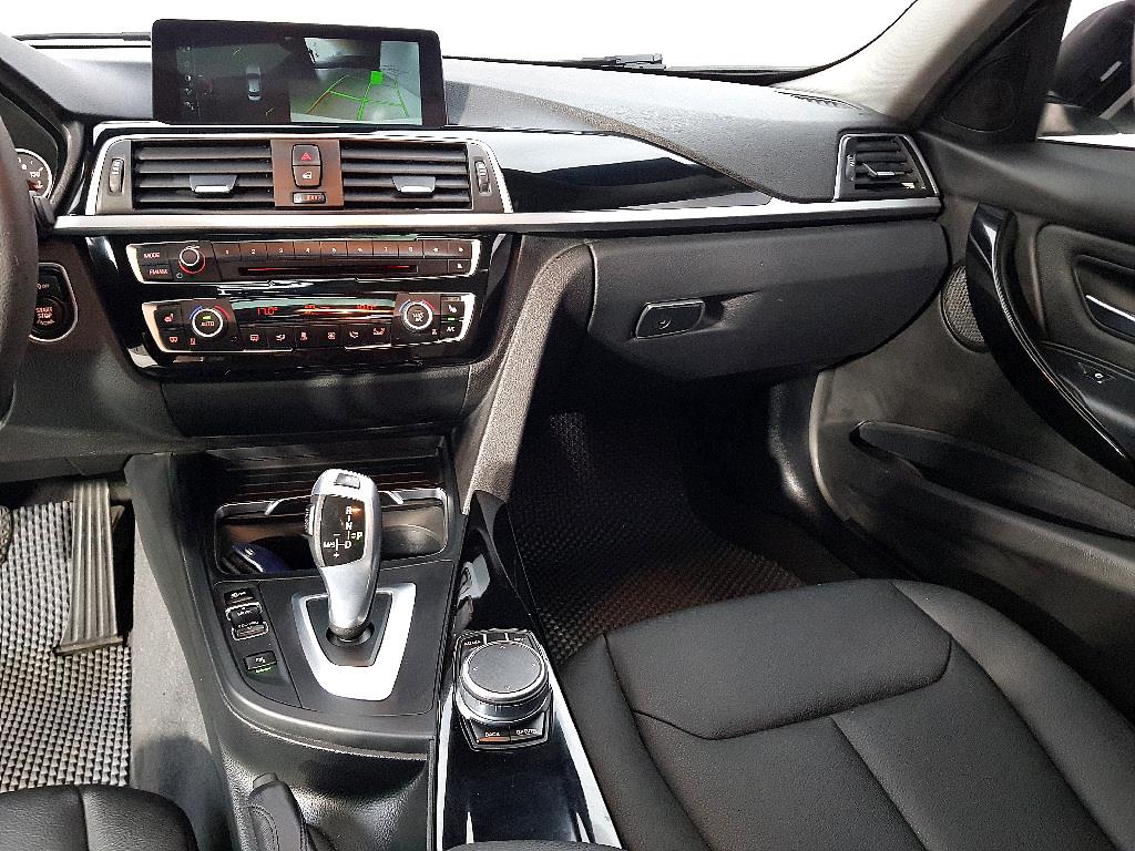 BMW 3 series - Vista 10