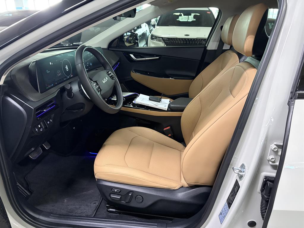 KIA EV6 2022 Gold color - Importación desde Corea - HF Imports Iquique - Foto 13