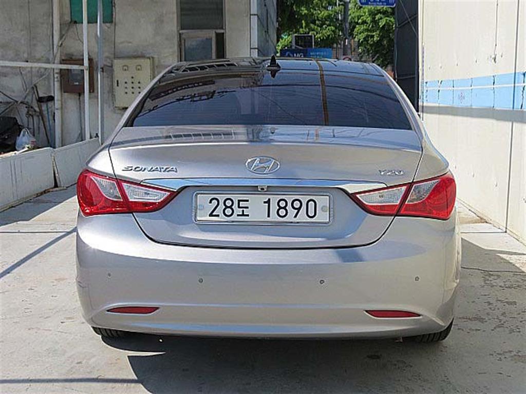 HYUNDAI Sonata - Vista 5