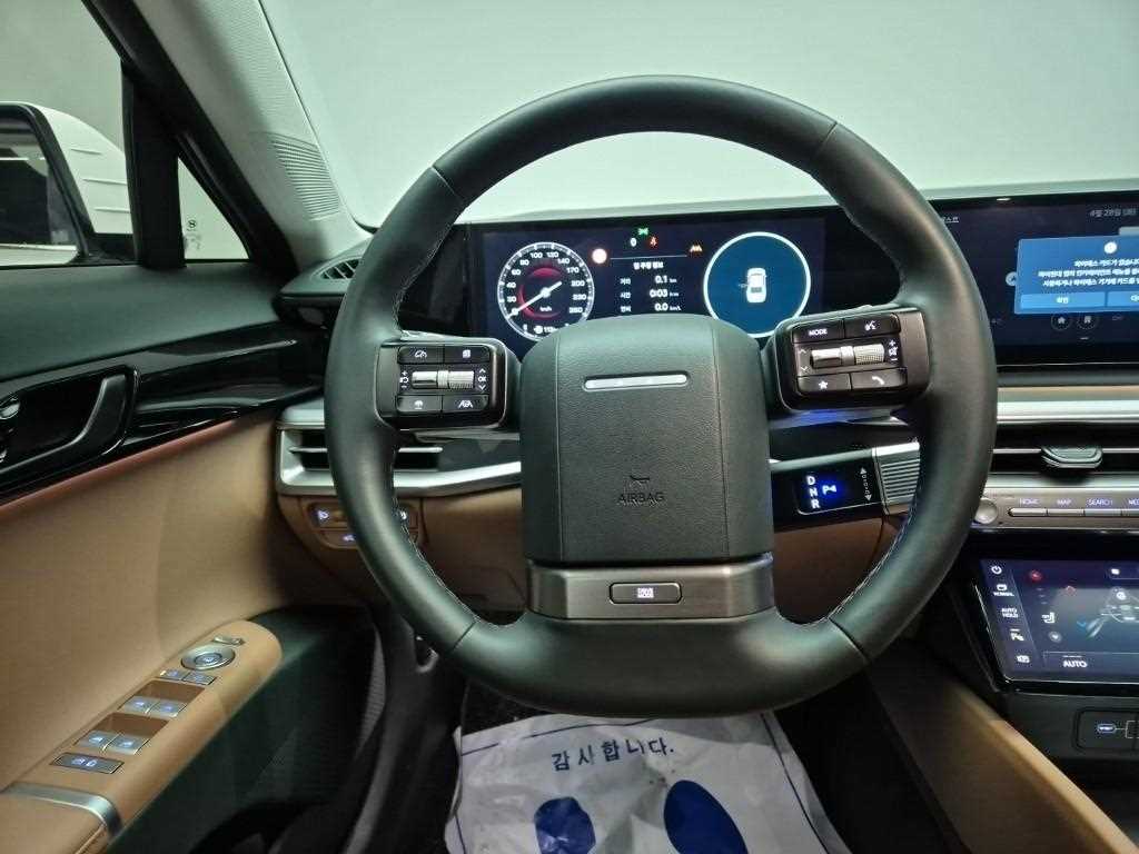 HYUNDAI Grandeur - Vista 9