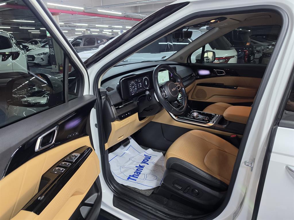 KIA Carnival - Vista 7