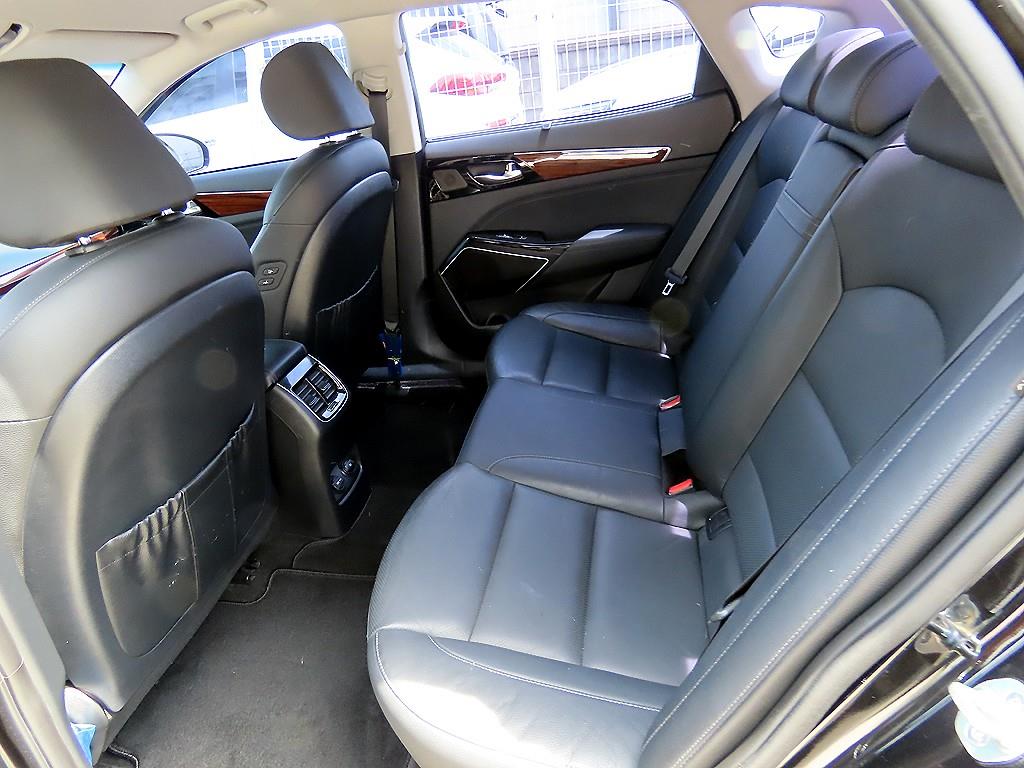 KIA K7 - Vista 6