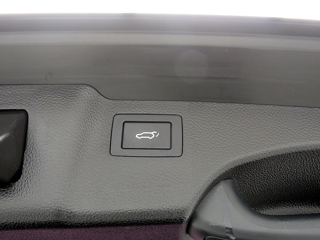 HYUNDAI Santa Fe - Vista 3