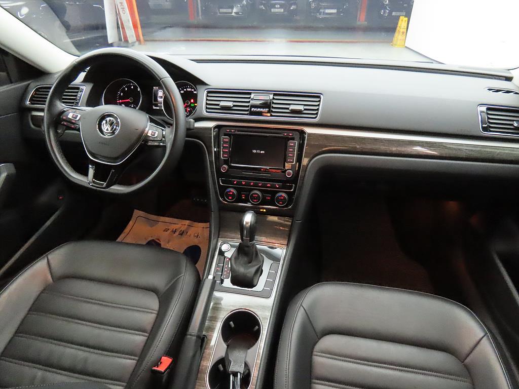 Volkswagen Passat - Vista 5