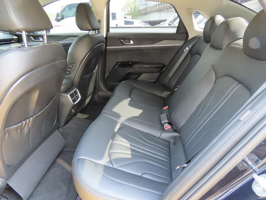 KIA K5 - Vista 6