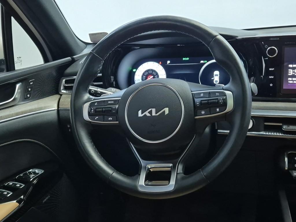 KIA K5 - Vista 9