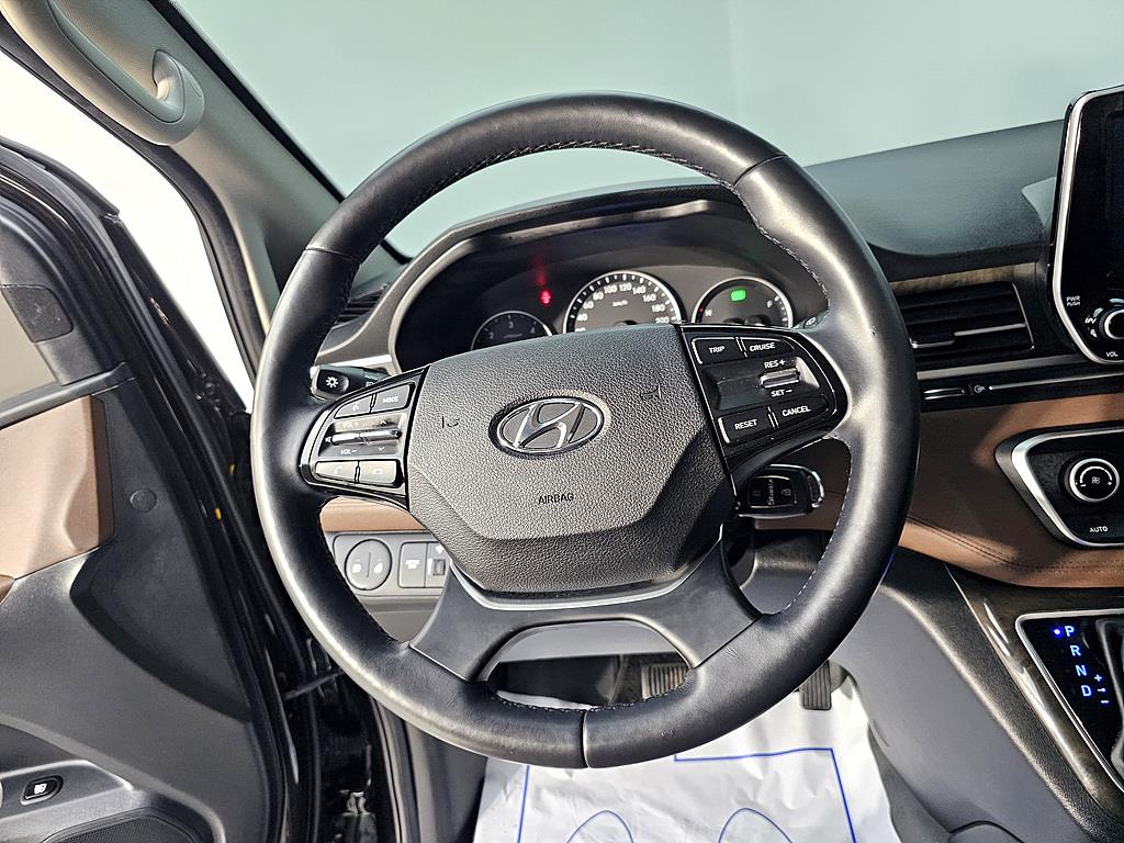 HYUNDAI Starex - Vista 12