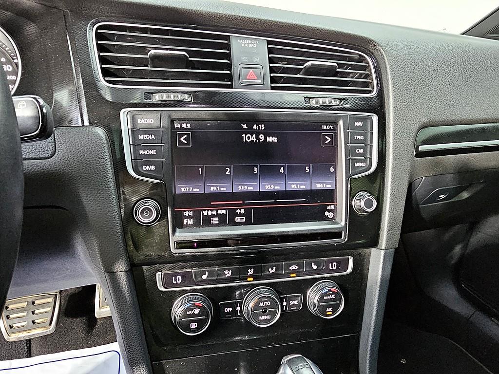 Volkswagen Golf 2016 Blanco - Importación desde Corea - HF Imports Iquique - Foto 13