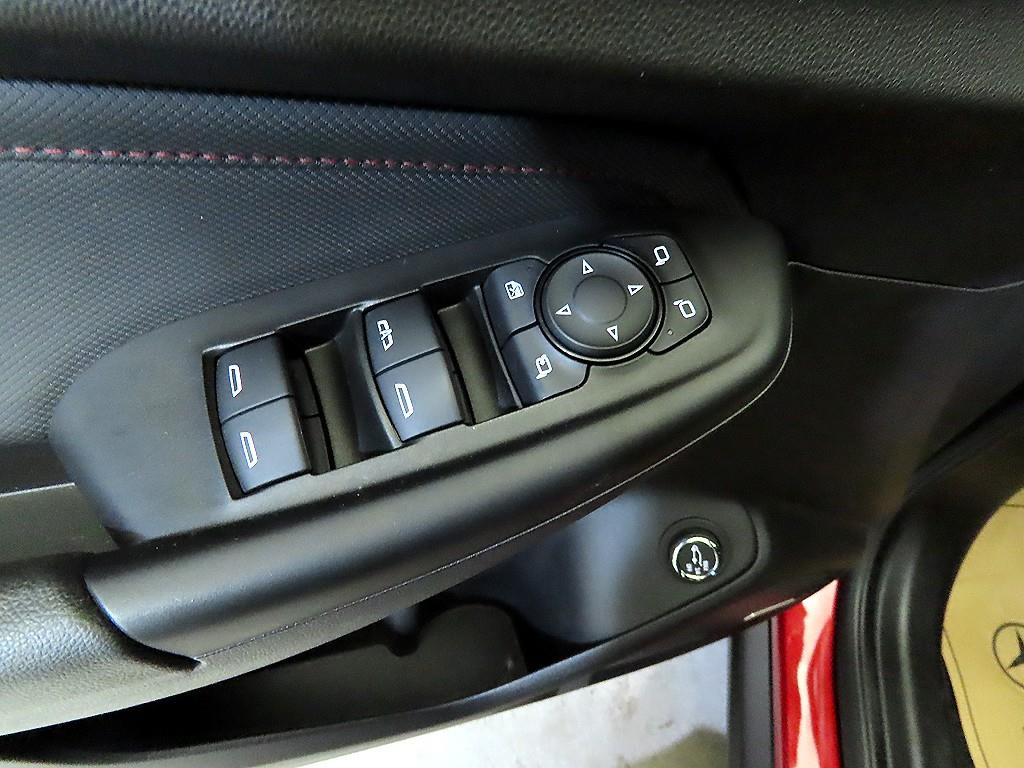Chevrolet Trail Blazer 2021 Rojo - Importación desde Corea - HF Imports Iquique - Foto 13