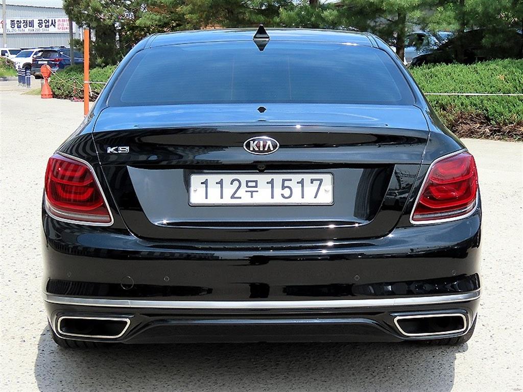KIA K9 - Vista 4