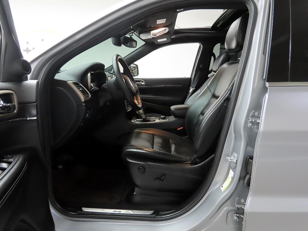 Jeep Cherokee - Vista 12