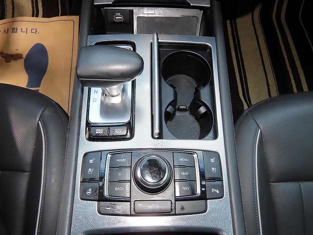 Genesis G80 - Vista 11