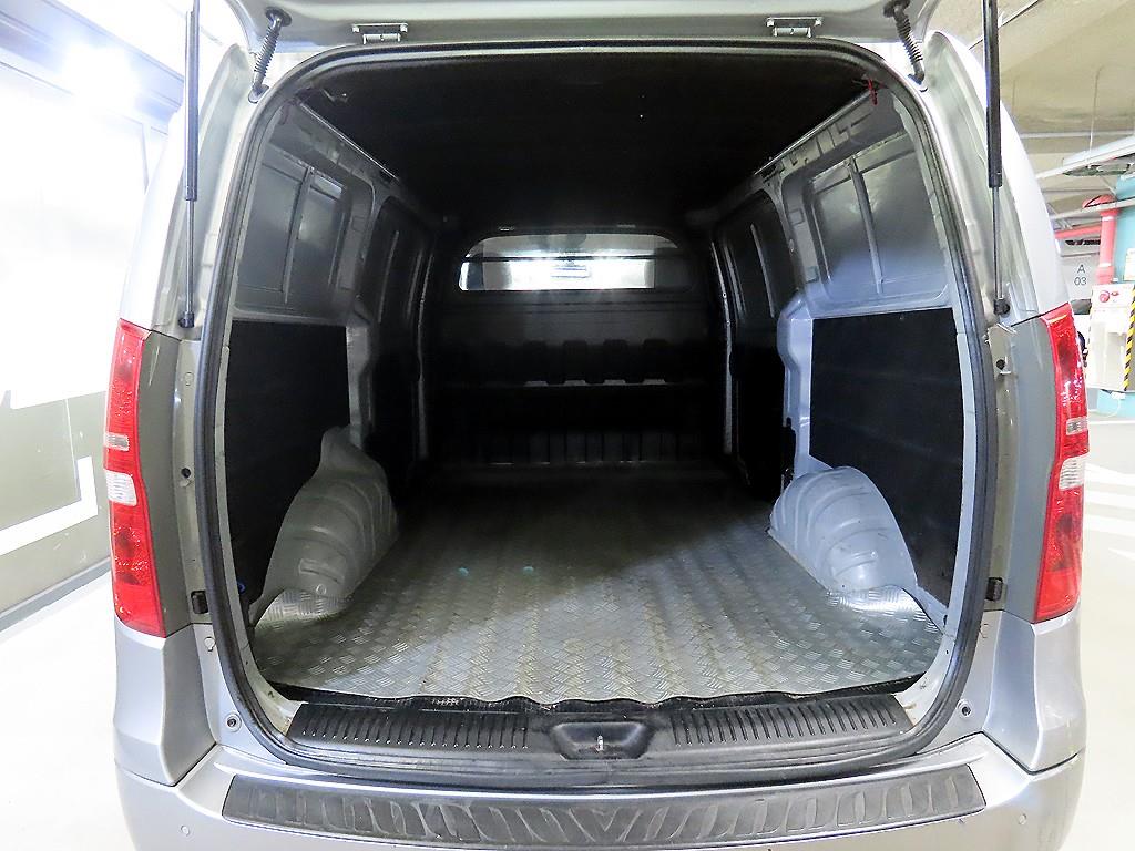 HYUNDAI Starex 2016 Plateado - Importación desde Corea - HF Imports Iquique - Foto 17
