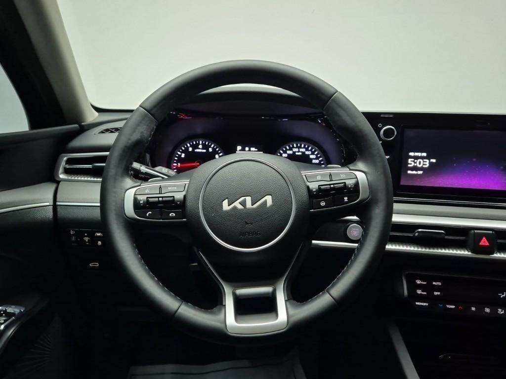 KIA K5 - Vista 11