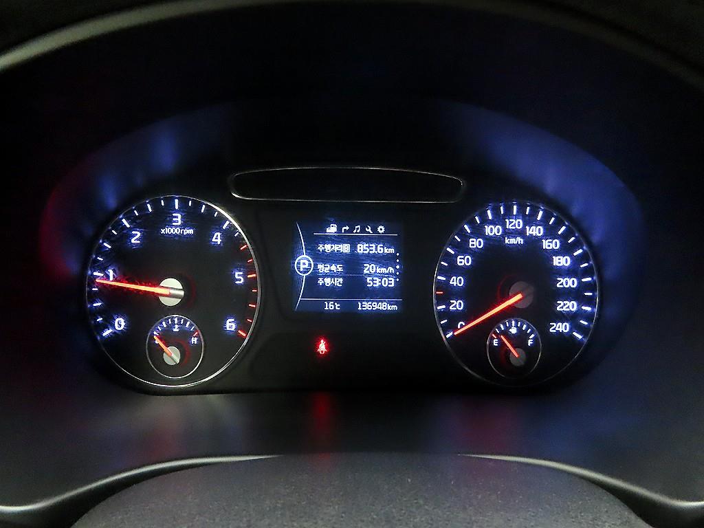 KIA Sorento - Vista 6