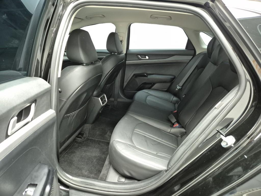KIA K5 2022 Negro - Importación desde Corea - HF Imports Iquique - Foto 14