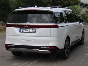 KIA Carnival - Vista 6